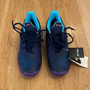 Womens Tennis Shoe: Yonex Sonicage 2